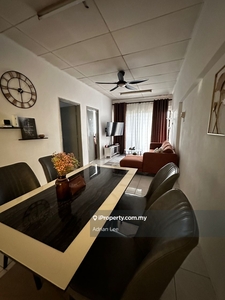 Pangsapuri Perdana Shah Alam seksyen 13 unit for rent