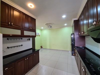 Partly Furnish Beautiful Odora Parkhomes Sierra 1 Near To Lrt For Rent