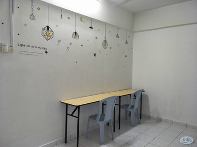 Ria Apartment Medium Room for Rent (Nearby New Era College University / KTM/ MRT)