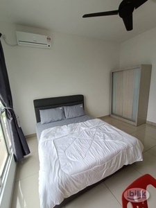 Room for rent at Aliff Avenue @ Damansara Aliff Tampoi