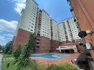 Selesa i-Resort Apartment @ Taman Damai Mewah, Kajang