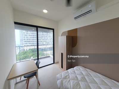 Single Bedroom , Link Bridge MRT 2 Room For Rent!