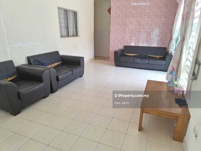 Single Storey Terraced House Endlot, Partially Furnished for Sale