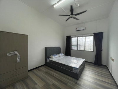 Taman Sri Tebrau Room For Rent