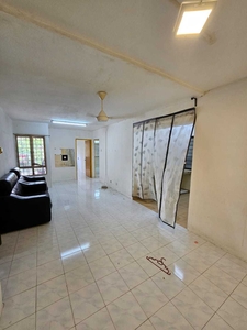 Saujana apartment for sale, damansara damai ,reno