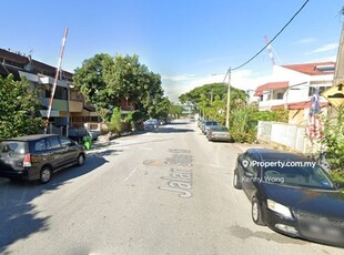 2 Storey House Facing Mainroad Jalan Kuching Below Price