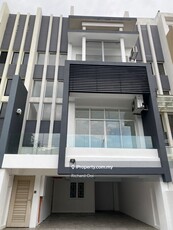 3rd storey Taman Gembira Terrace House for rent