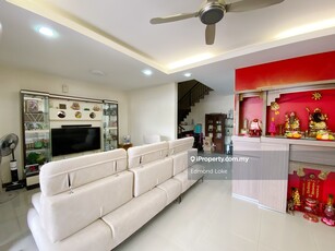 Damai Jaya 3 Sty House , Freehold , Low Density