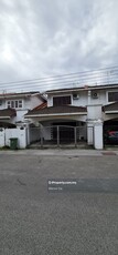 Double storey intermediate terrace At Jln Song For Rent