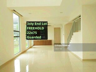 End lot, 3sty link house, freehold unit in ampang, guarded