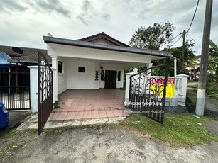 Single Storey Terrace Paya Jaras, Sungai Buloh 'Corner Unit Freehold'