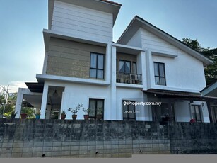 Taman Sutera Kajang, (Endlot ) 2 storey Semi D, Renovated & furnished