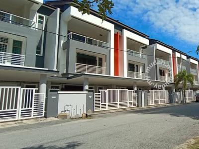 Completed Unit 3 Storey Terrace 24*70sqft Kota Syahbandar Melaka City