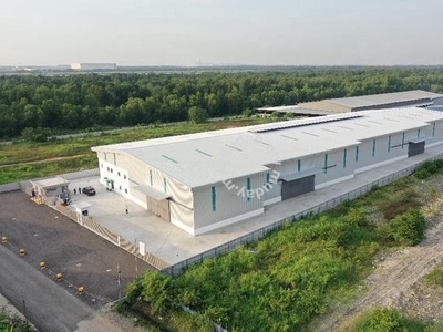 Wtl : Factory at Telok Mengkuang,Telok Panglima Garang