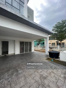Corner Lot 2.5sty House 40x65 Furnished Bandar Bukit Raja Klang