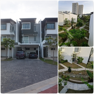 Fully Furnished 3 Storey Terrace for Rent at Mozart Symphony Hills Cyberjaya for Rent