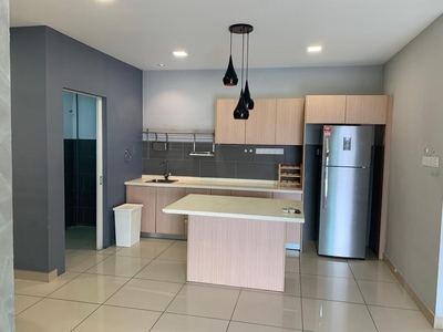 Fully Renovated Puri Tower Condo Bukit Puchong For Sale