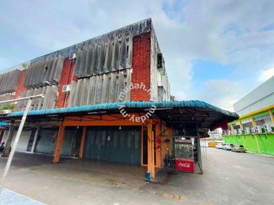 Large Corner Shop at Kenyalang Park, next to Everwin Supermarket