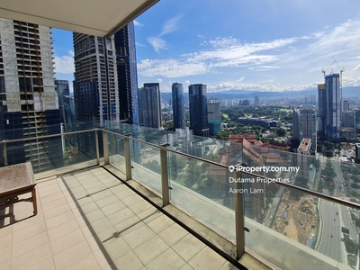 Luxury penthouse at prestigious kl pavilion address. Rsgc golf view