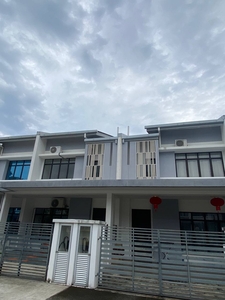 M Residence 2 Rawang Bandar Tasik Puteri double storey terrace gated guarded intermediate 4rooms 3baths