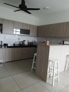 Partly Furnished Big Unit Dwiputra Residence Putrajaya For Sale