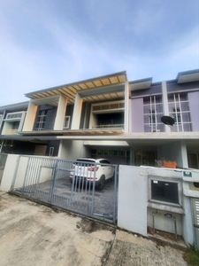 Partly Furnished Double Storey Chimes Bandar Rimbayu For Sale