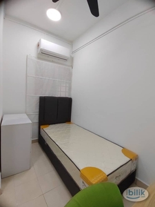 [NEARBY HELP SUBANG 2] Fully-Furnished Single Room with Window & AC at Seri Atria Apartment, Subang Bestari