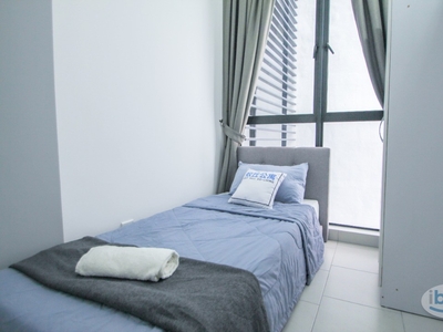 [UPM Students Look Here!!!] Single Room with A/C & Window for Rent Suitable For Students at Astetica Residences, Seri Kembangan