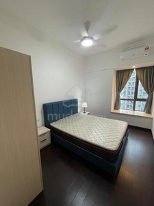 Balcony Middle Room For Rent Walk Distance to CIQ JB Sentral Town HSA
