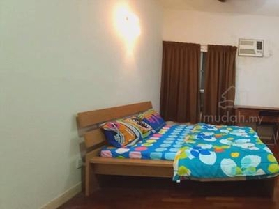 Bigger Master Room with Private Bathroom Female Unit for Rent