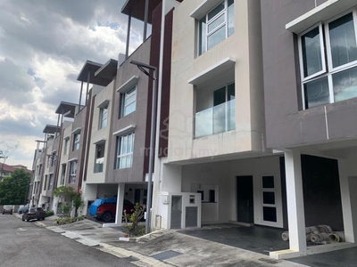 Canary Residence, Corner Partly Furnished 4 Stry House Cheras Segar