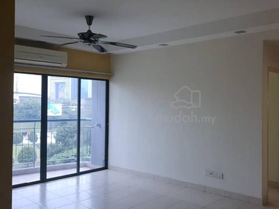 Changkat View condo Mid Floor 3car parks Partly Furnished Move in Cond