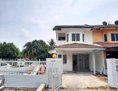 [Corner Lot] Double Storey Terrace House, Puchong Utama 9, Puchong