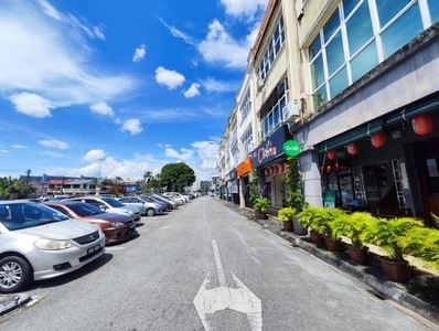 Ground floor shop at Rock Road in Kuching for Rent