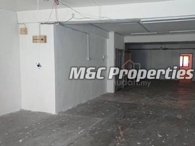 Kemayan Square First Floor Shop Office With 2 Partitions For Rent !!