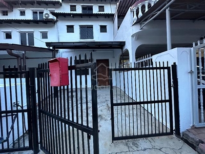 Landed House At Taman Sri Sinar for Rent 3 Room 2 Bath 2 Car Park