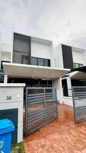 New landed House Clover Cahaya Alam U12