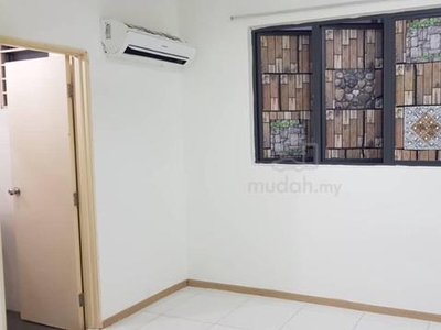 Small room vista alam to rent