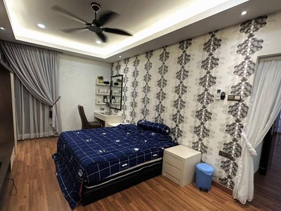 Villa Laman Tasik Condominium 4 Bedroom, Full Furnished Unit For Sale