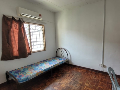 CHERAS Damai Bakti, Alam Damai Aircone fully furnished medium room nearby UCSI University
