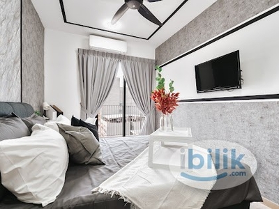 Exclusive Furnished Private Studio Room, near MRT station
