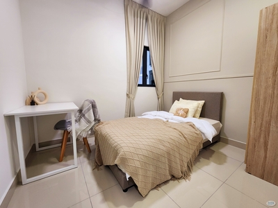 Fully Furnished Luxury Single Room At Platinum Arena @ Old Klang Road! 10mins to Midvalley!