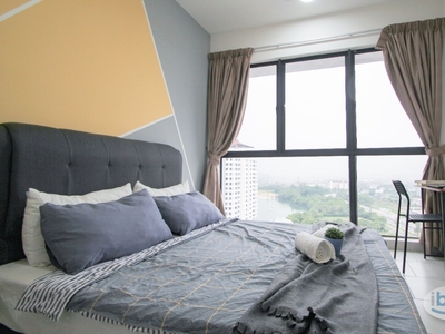 Fully Furnished Master bedroom with private bathroom at Astetica Residence @ Seri Kembangan