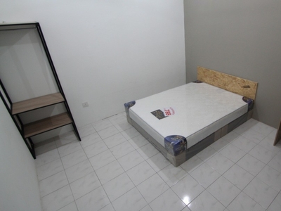 ❗Last Call❗【Medium Rooom】12 mins to LRT❗Landed house Free CarPark✨Fully Furnished Ready Move in