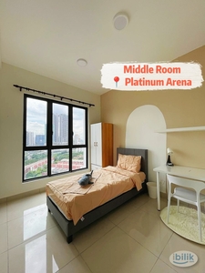 Male Tenant‼️ Come On‼️ Brand New Muji Style Middle Room at Platinum Arena