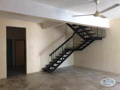 Master Room - Double Storey Terrance House for Rent