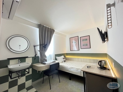 Room With Private Bathroom : Less Than 10 Mins Walk To Fahrenheit88 & More ️