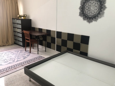 TTDI Ensuite Furnished Room for Single tenancy