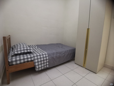 Zero Deposit. Single Room for rent at Suriamas Condominium Bandar Sunway