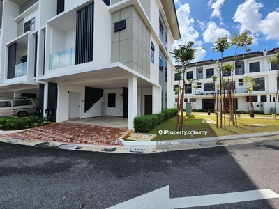 Alyvia Residence at The Northbank For Rent